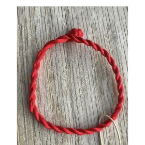 Bransoletka – amulet ochronny Czerwony sznurek